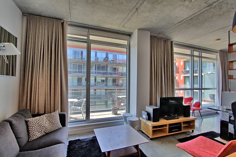 630 Rue William #215