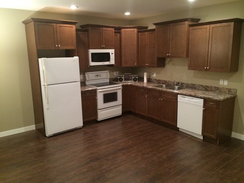 342 Ottawa St #B - Photo 2 of 11