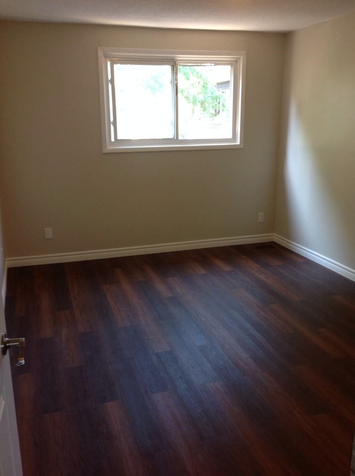 50 Tindale Ct - Photo 3 of 7