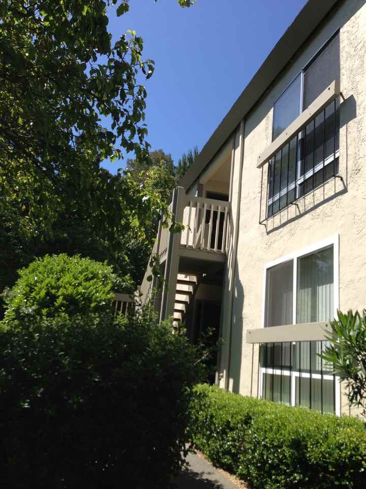 1747 Lincoln Ave - Photo 2 of 7