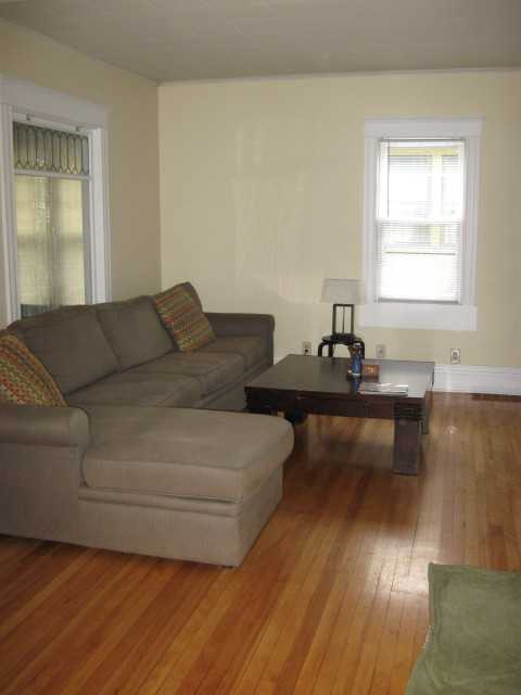 2929 43rd Ave S - Photo 2 of 8