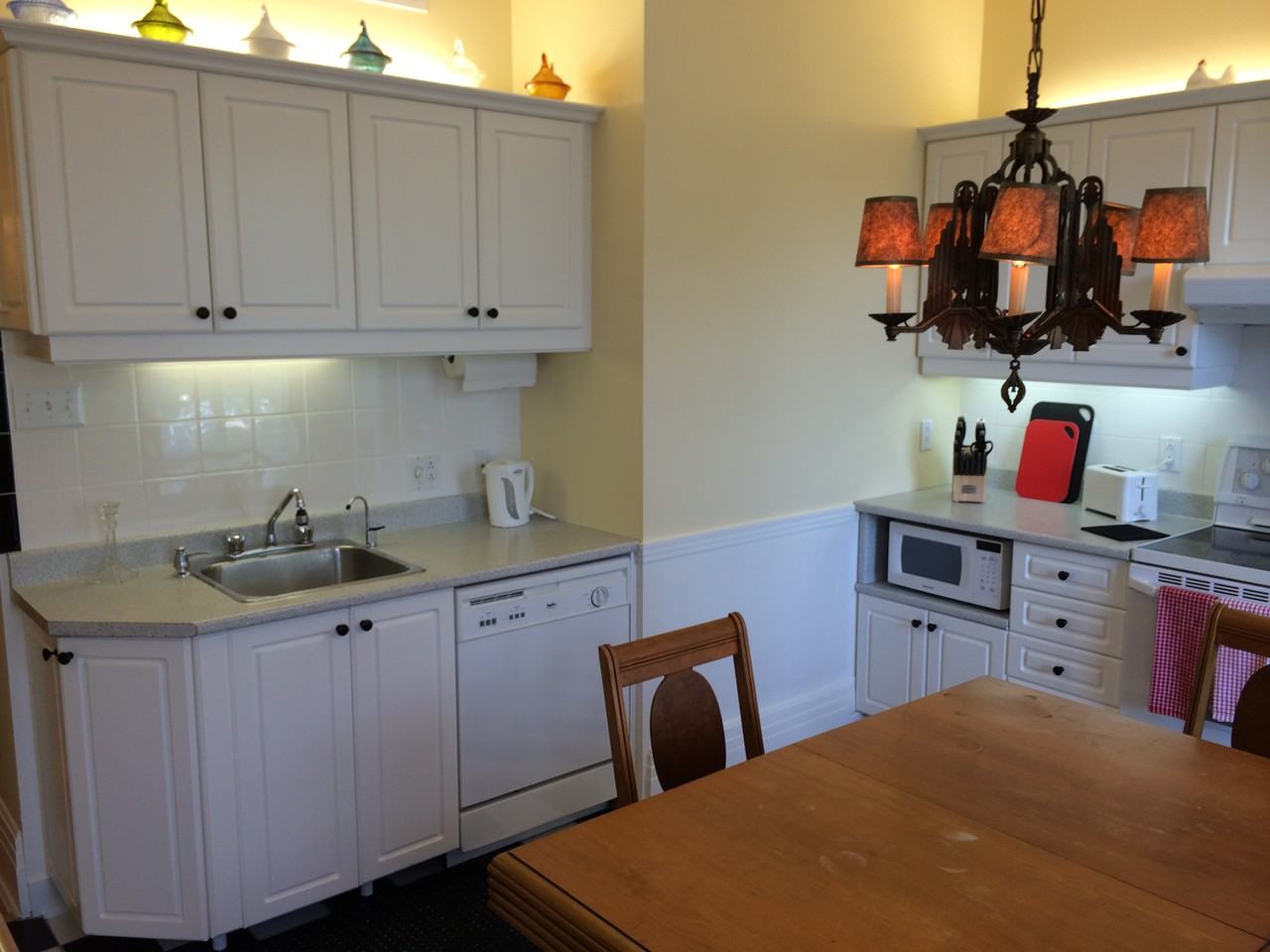 1310 Rue Sherbrooke E - Photo 3 of 9