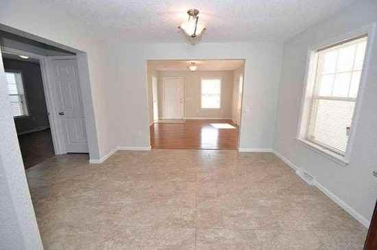 1534 W Fond Du Lac Ave - Photo 2 of 10