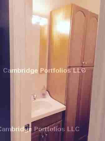 43 Cedar St - Photo 3 of 11