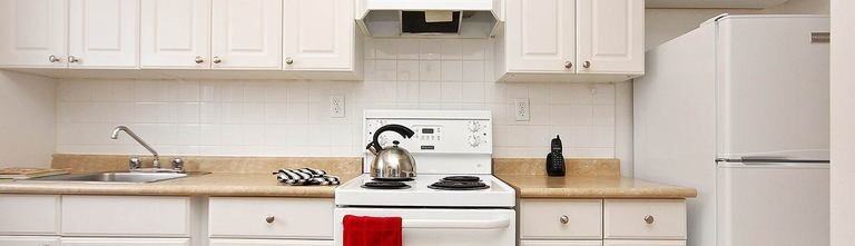 396 Carmen Ave - Photo 3 of 4