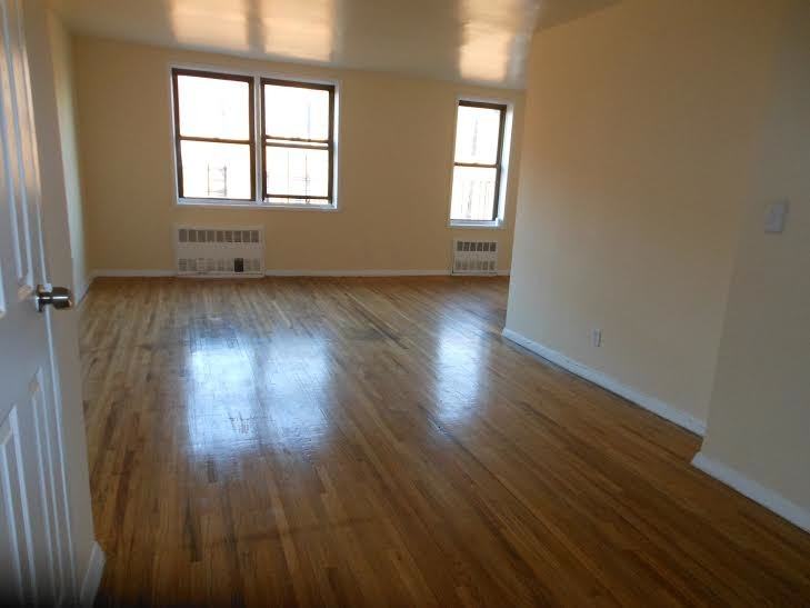 2519 Frisby Ave 9 - Photo 2 of 4