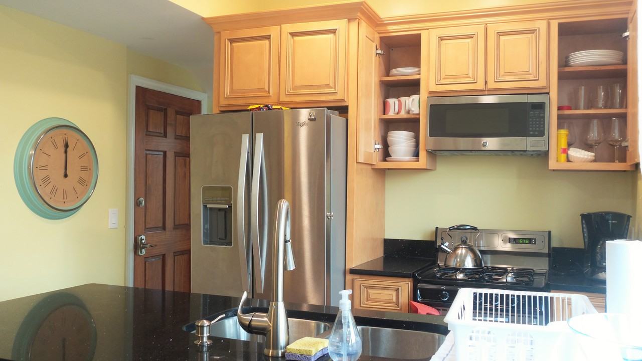 1700 Zerega Ave #1 - Photo 3 of 14