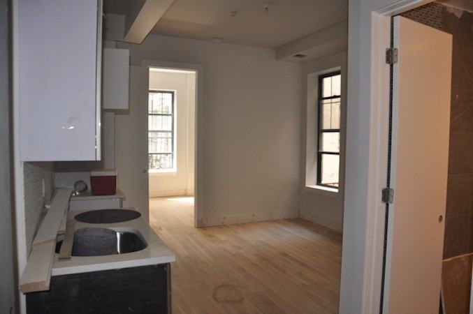 144 Woodruff Ave #SG1