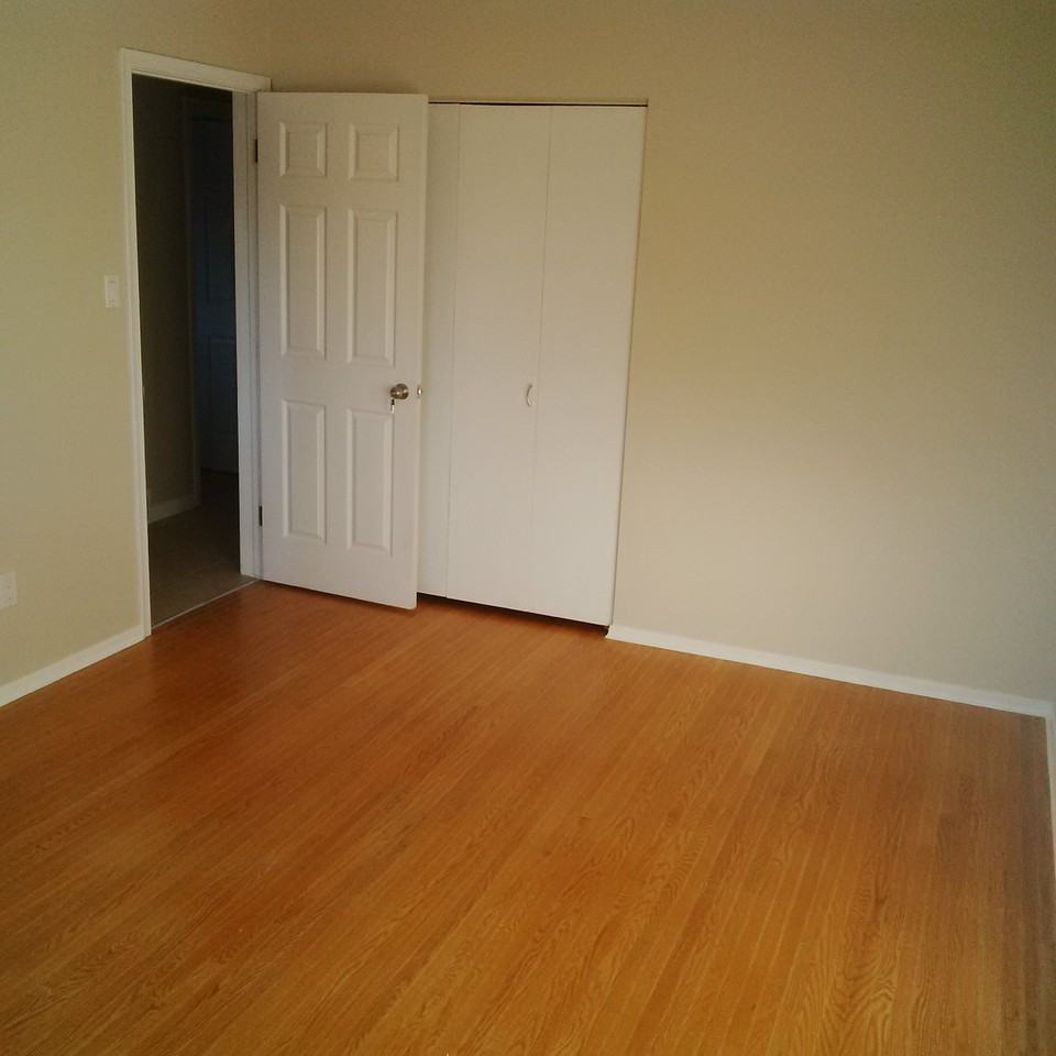 239 Overlea Dr #A - Photo 3 of 4