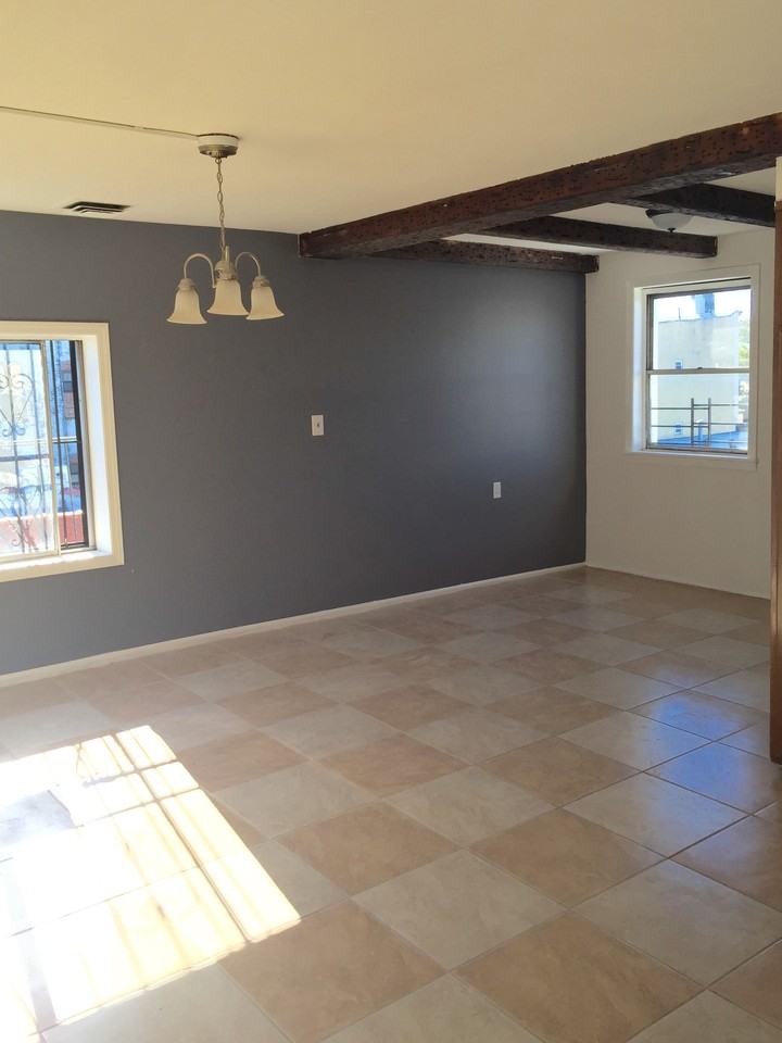 131 Linden St #4 - Photo 2 of 14