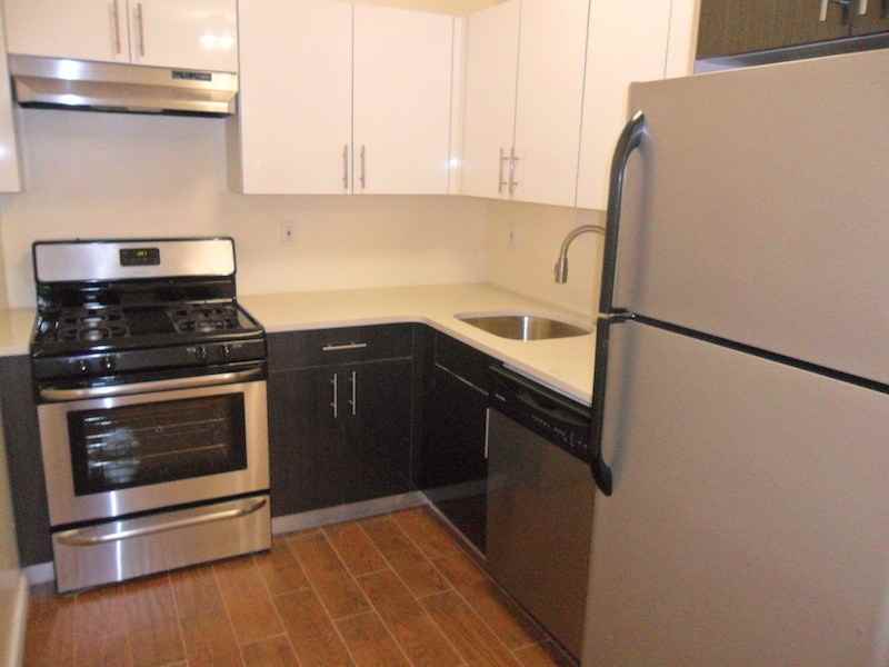 229 Jefferson St #3A