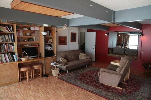 827 Ocean Ave - Photo 3 of 5