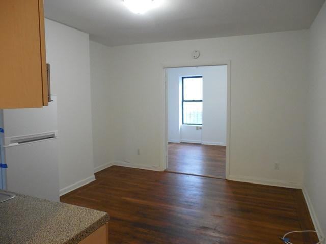 Norfolk St #7