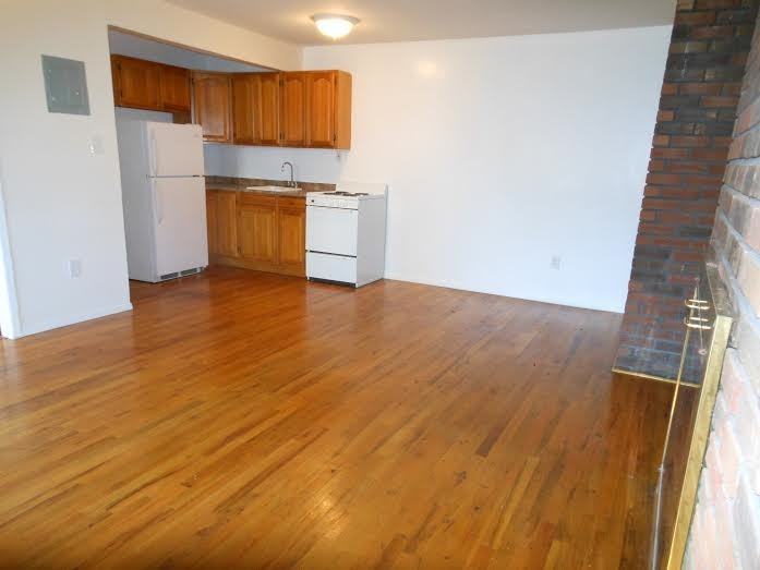 2629 Schurz Ave 1 - Photo 3 of 4