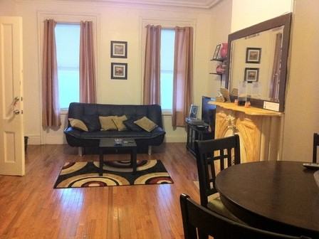 276 Monroe St - Photo 2 of 6