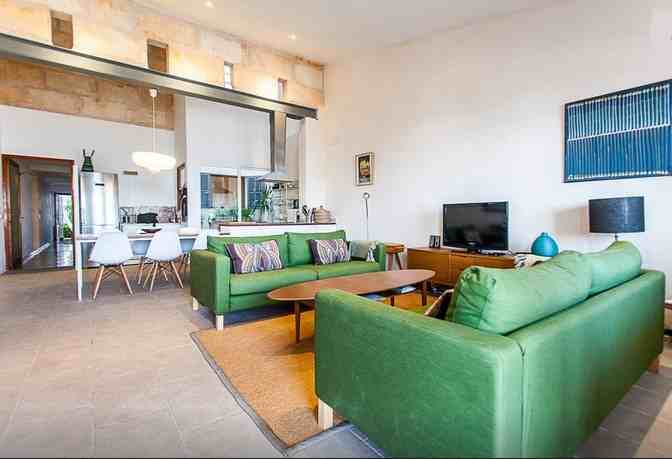 235 E 40th St 1 - Photo 2 of 6