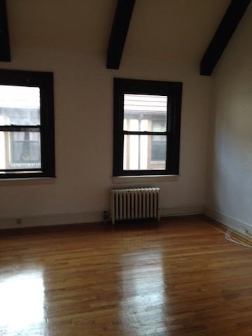 189-16 37th Ave M - Photo 2 of 5