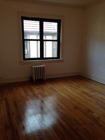 189-16 37th Ave M - Photo 3 of 5