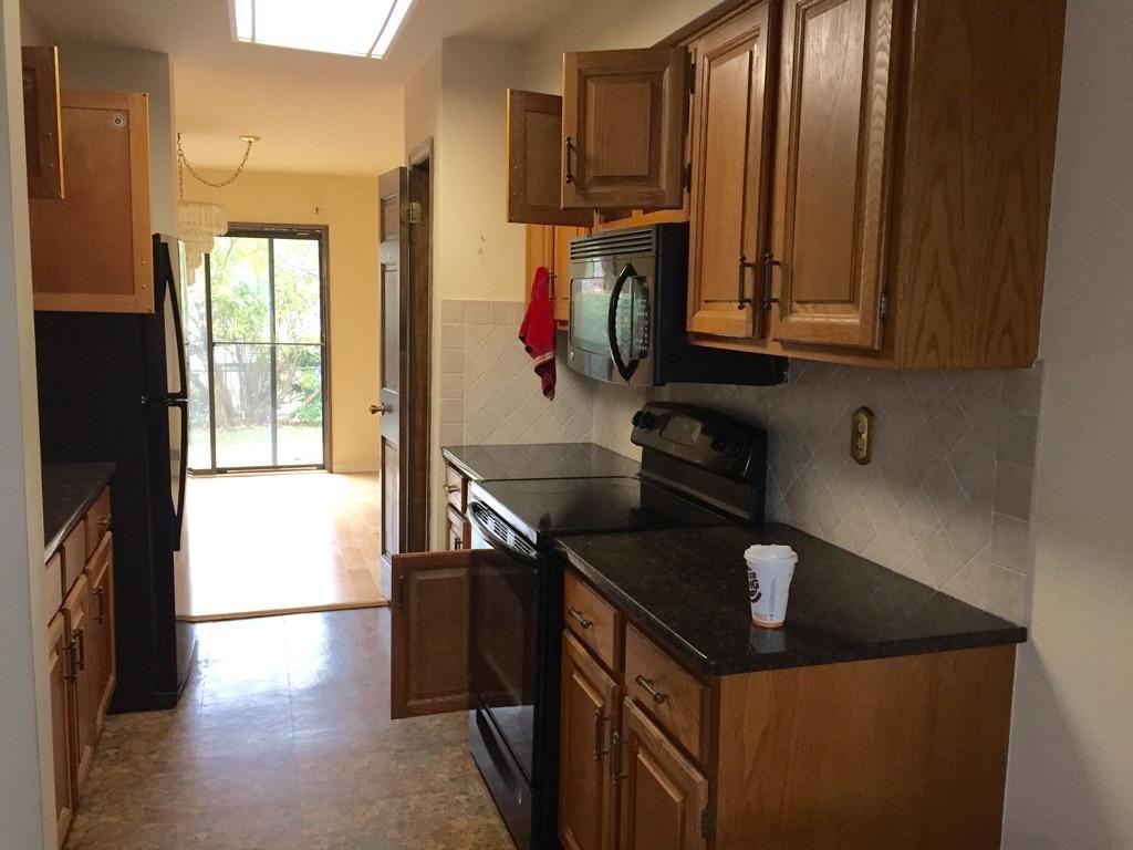 71 Stanwick Ct - Photo 2 of 3