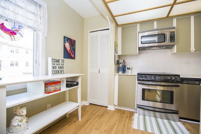 19 Peary Way - Photo 3 of 10