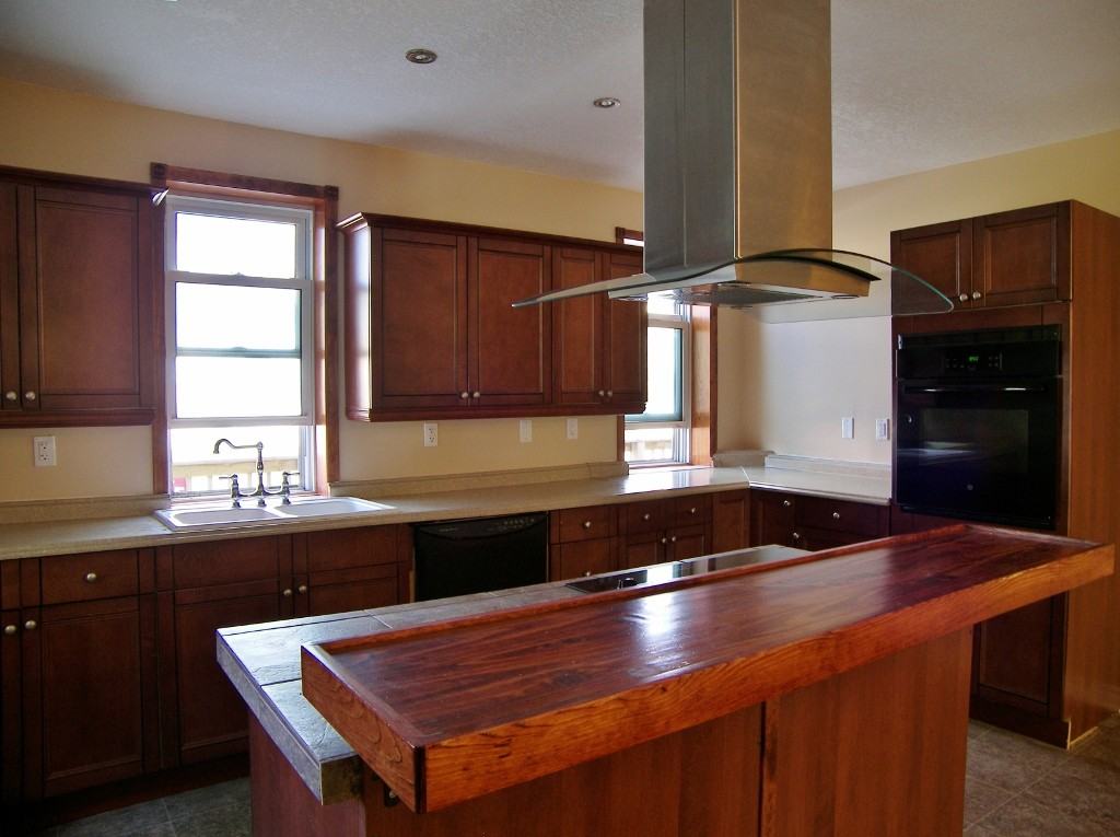 22 Bridge St E - Photo 2 of 4