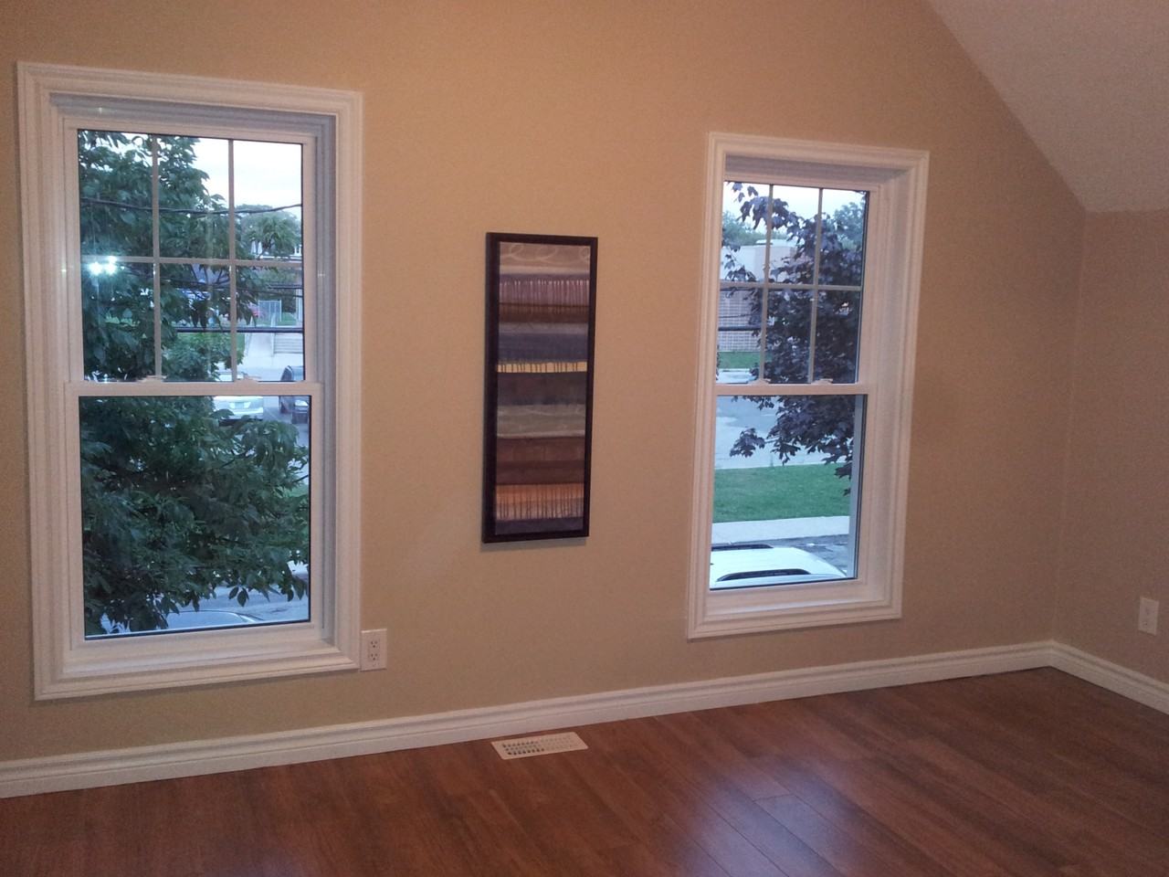 469 Hughson St N - Photo 2 of 11