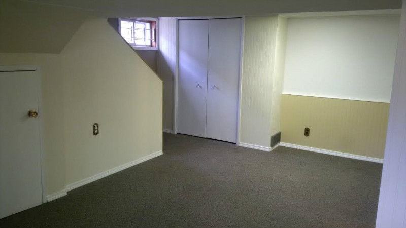 1185 Lorette Ave - Photo 2 of 14