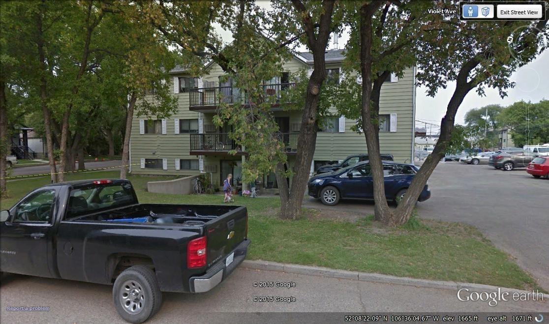 111 111 St - Photo 2 of 2