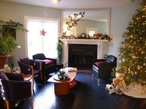 58 Winchester St - Photo 2 of 6