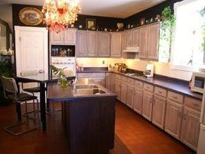 58 Winchester St - Photo 3 of 6