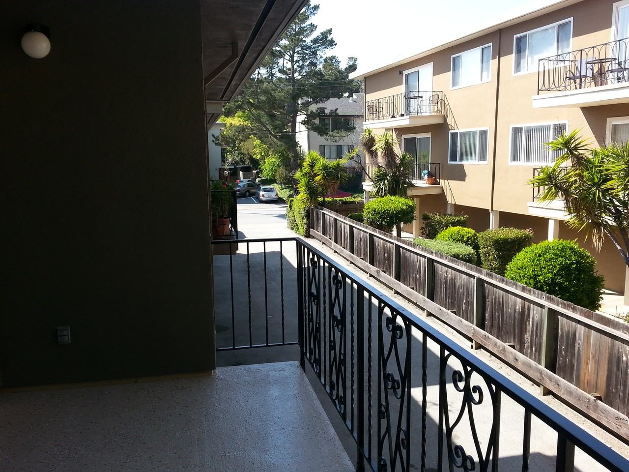 3235 W Glendora Rd #6 - Photo 3 of 19