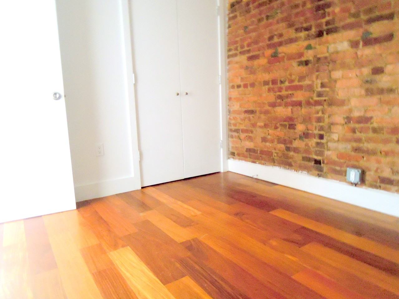 203 E 4th St - Photo 3 of 7