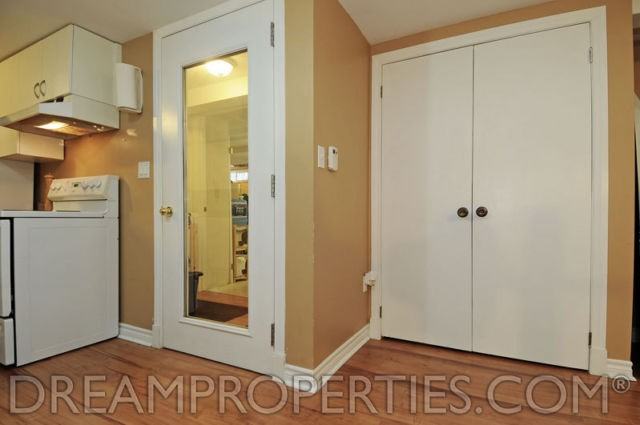 139 David Dr - Photo 2 of 6