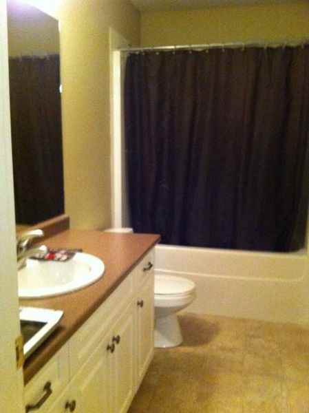 1281 Gordon Dr - Photo 2 of 4