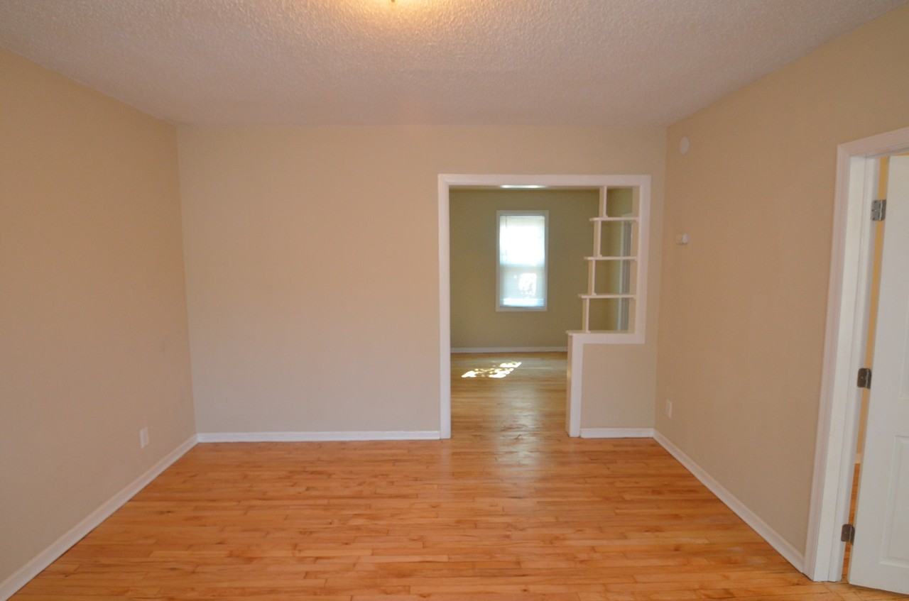 2550 3rd St NE - Photo 3 of 24