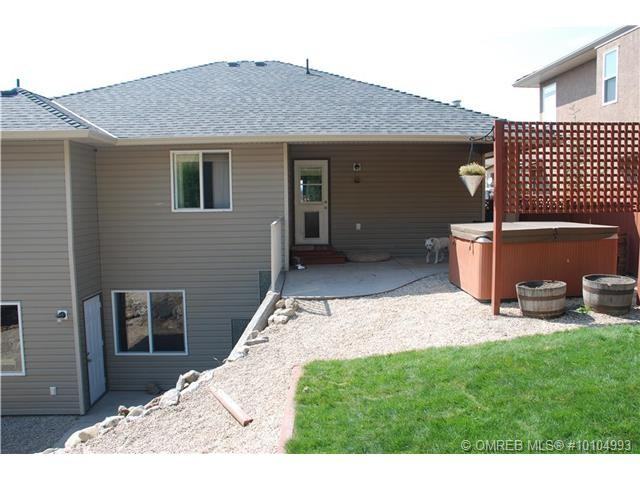 7042 Foothills Pl - Photo 2 of 6