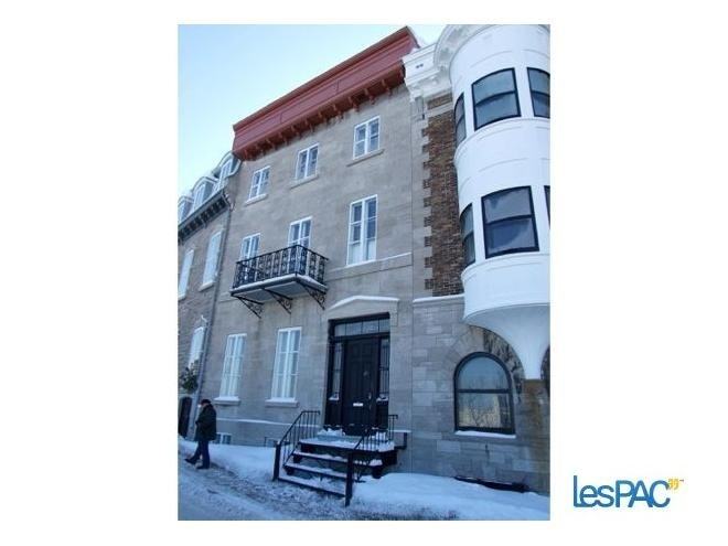 11 Rue des Remparts #2 - Photo 2 of 8