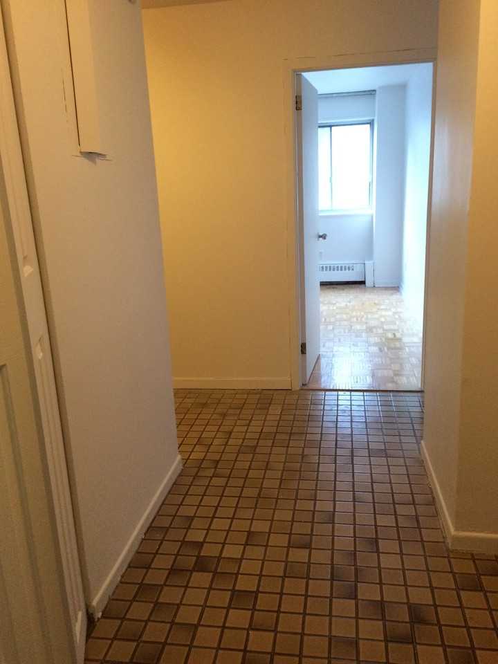 3455 Rue Durocher #511