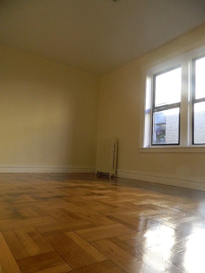 344 Fort Washington Ave - Photo 3 of 14