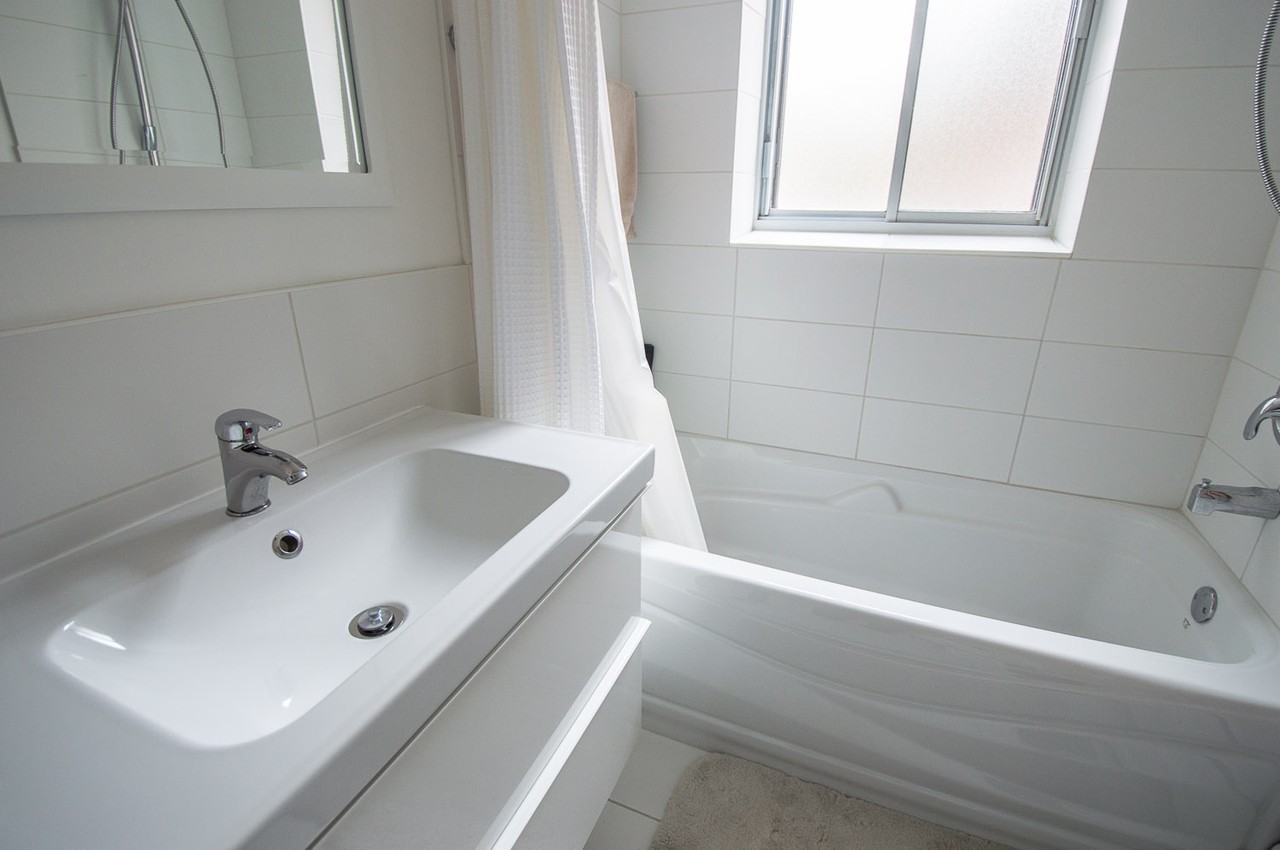 3625 Avenue Ridgewood #302 - Photo 2 of 7
