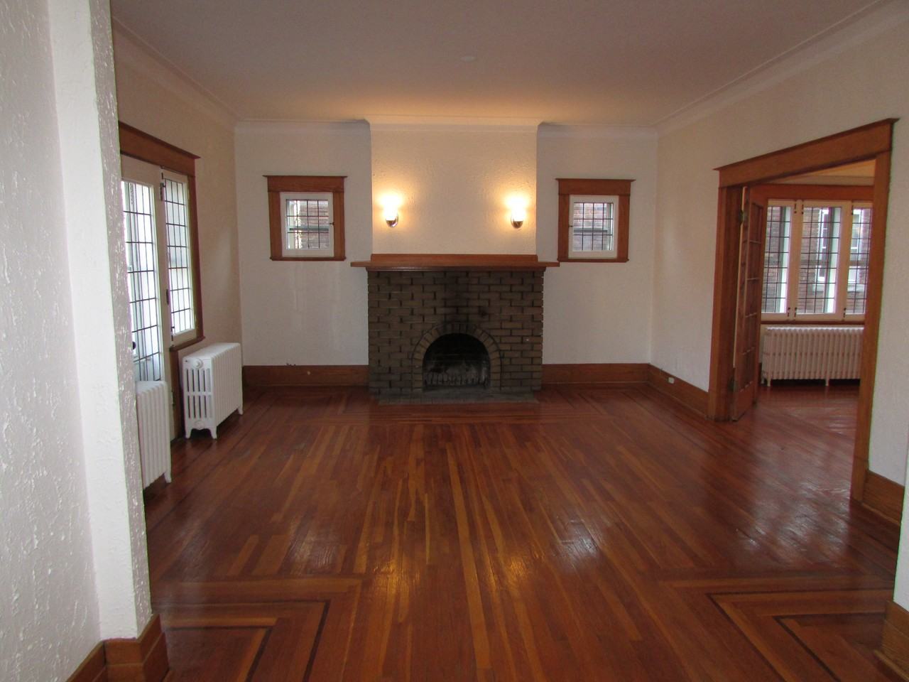 4642 Av d'Oxford - Photo 3 of 10