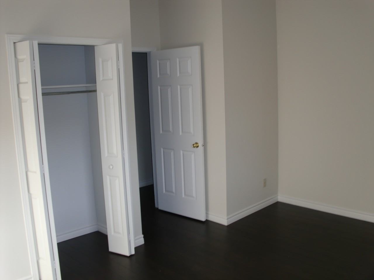 1 Flora St - Photo 6 of 7