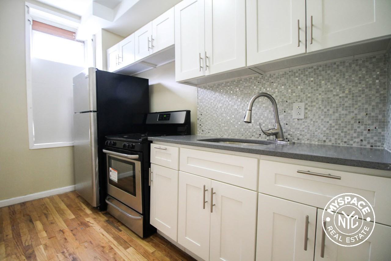 Jefferson Ave #1stFL