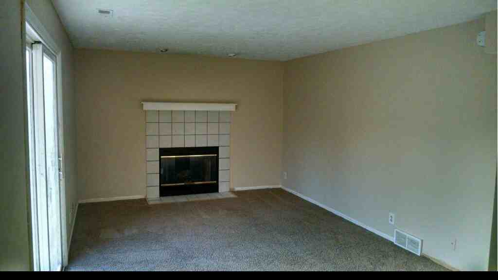 8239 Tucker St - Photo 3 of 7