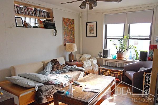 5 Temple Ct 1stFL - Photo 2 of 6