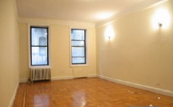 2177 Matthews Ave 1C - Photo 3 of 3