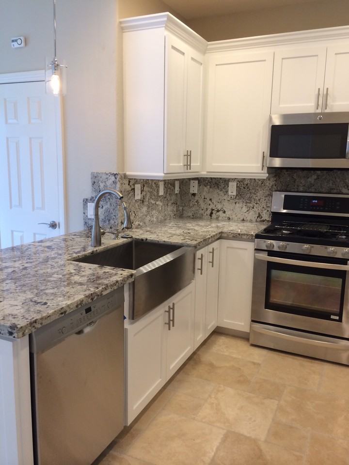 28511 Trento Way - Photo 3 of 35