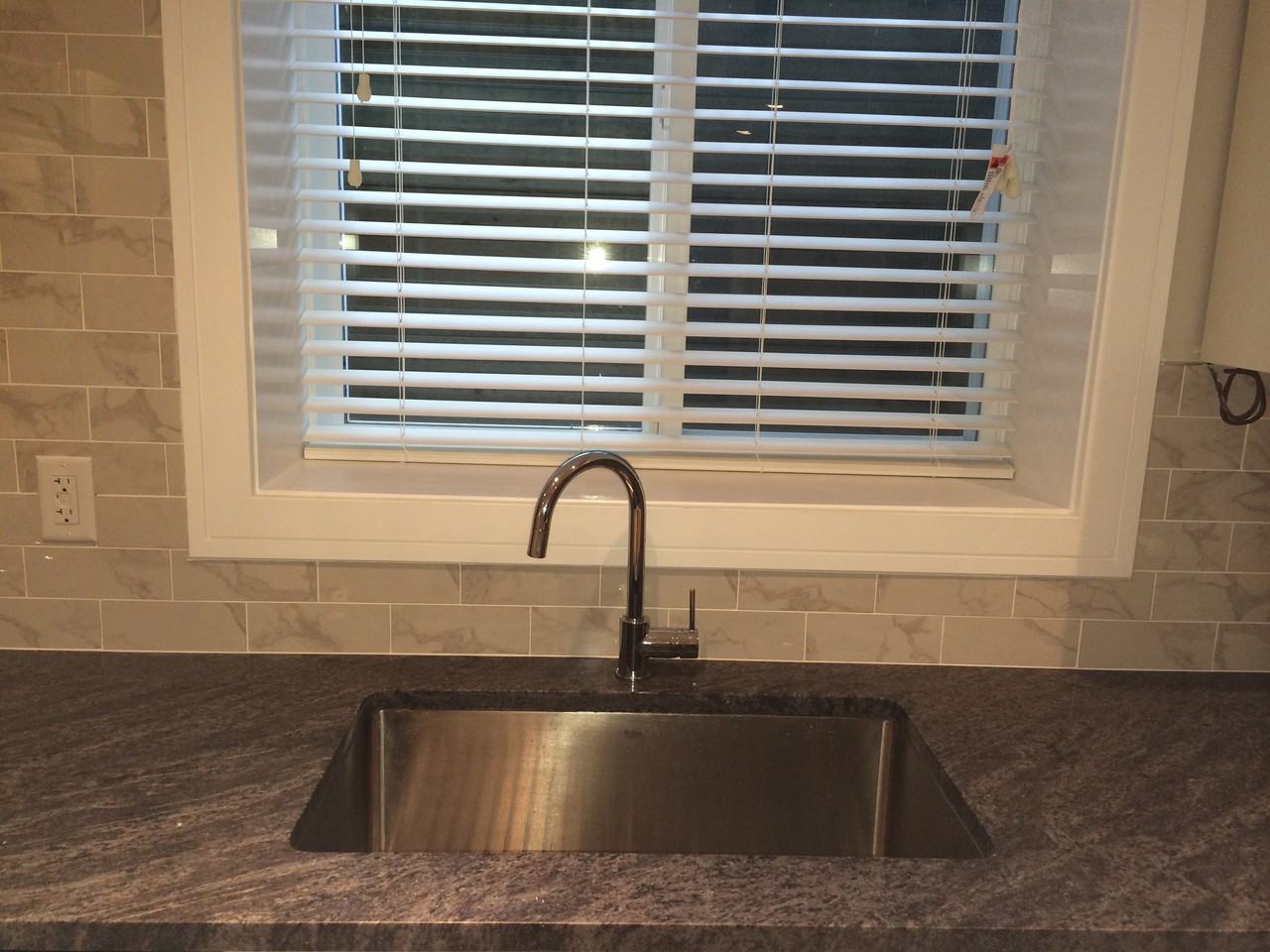 17270 2 Ave - Photo 2 of 6