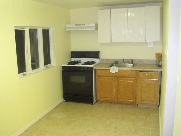 26 Madison St - Photo 2 of 5