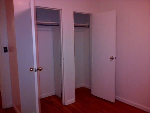 159 Carlton Ave - Photo 2 of 6